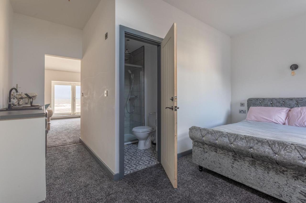 Residency Luxury Seafront Hotel Blackpool Extérieur photo